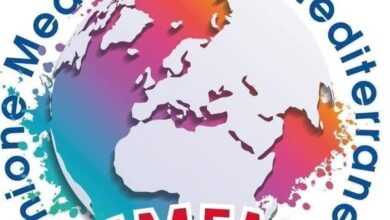 أضواء لإحياء ذكرى 1677 شهيد من العاملين بمجال الصحة بغزة