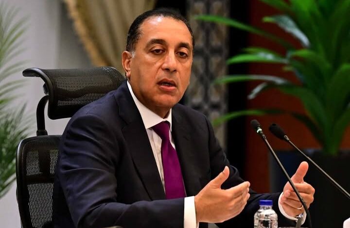 رئيس الوزراء: الحكومة على الحياد التام من جميع مرشحى الانتخابات