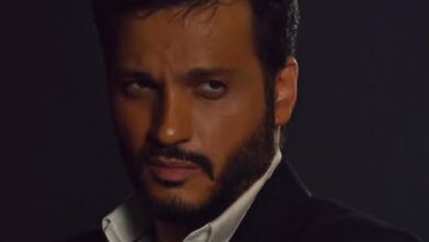 إيساف.. قراءة في أغنية "دايرة": حين يغنّي الوجع صوتًا لا يطلب مجدًا ولا تريندًا 2 إيساف.. قراءة في أغنية "دايرة": حين يغنّي الوجع صوتًا لا يطلب مجدًا ولا تريندًا