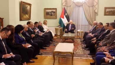 الرئيس الفلسطيني يلتقي رؤساء تحرير وكبار الكتّاب والصحفيين المصريين