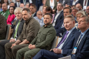 إطالة أمد الحرب في أوكرانيا هي لتمويل الطائرات المسيرة!