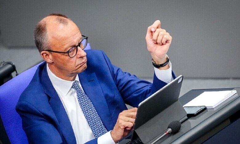 المستشار الألماني يدرس مبادرات تركيا لاستئناف المفاوضات بين روسيا وأوكرانيا