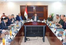 وزير الزراعة يتابع الموقف التنفيذي لمشروع التجمعات الزراعية التنموية في سيناء
