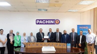 وزير الصناعة والنقل بدعم الصناعة المصرية ورفع القدرة التنافسية للمنتجات المحلية