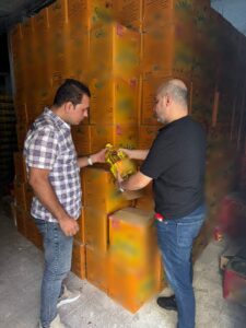 تموين الشرقية يضبط (٧١ طن) دقيق فاخر و (٧ أطنان) زيت بالزقازيق و العاشر من رمضان 2 تموين الشرقية يضبط (٧١ طن) دقيق فاخر و (٧ أطنان) زيت بالزقازيق و العاشر من رمضان