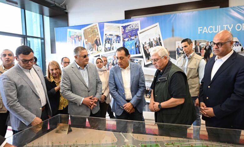 رئيس الوزراء يتفقد جامعة بنها الأهلية بمدينة العبور 1 رئيس الوزراء يتفقد جامعة بنها الأهلية بمدينة العبور