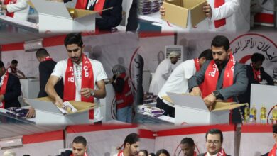 الشباب العربي يشارك في تعبئة المساعدات الإنسانية لغزة خلال زيارة ميدانية للهلال الأحمر المصري