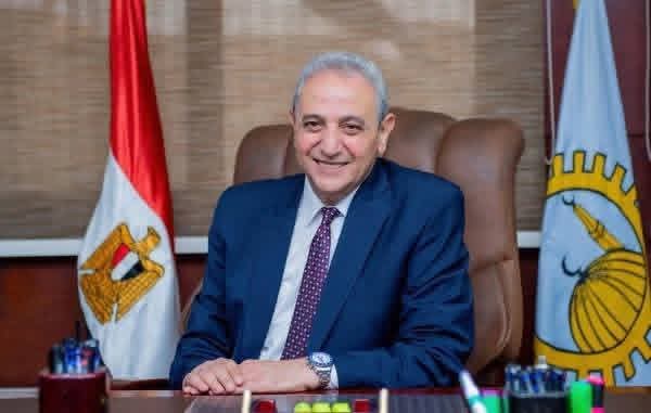 ومحافظ الغربية يتابع أعمال النظافة وإزالة الإشغالات لتحسين المظهر العام 1 ومحافظ الغربية يتابع أعمال النظافة وإزالة الإشغالات لتحسين المظهر العام