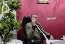 شق تمرة ورقاقتان فيهما جنات وإحسان