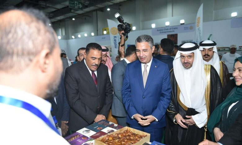 وزير التموين يفتتح النسخة الثانية من الملتقى والمعرض الدولي للتمور 1 وزير التموين يفتتح النسخة الثانية من الملتقى والمعرض الدولي للتمور