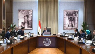 رئيس الوزراء يتابع موقف تنفيذ مختلف المشروعات بالمدن الجديدة
