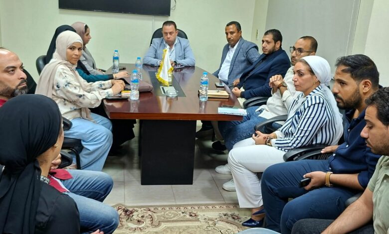 التأمين الصحي الشامل والرعاية الصحية يبحثان تطوير الخدمات الطبية بجنوب سيناء 1 التأمين الصحي الشامل والرعاية الصحية يبحثان تطوير الخدمات الطبية بجنوب سيناء