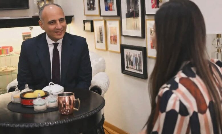 السفير المصري في بلجراد يبحث مع قرينة الرئيس الصربي تطوير العلاقات التي تربط البلدين الصديقين 1 السفير المصري في بلجراد يبحث مع قرينة الرئيس الصربي تطوير العلاقات التي تربط البلدين الصديقين