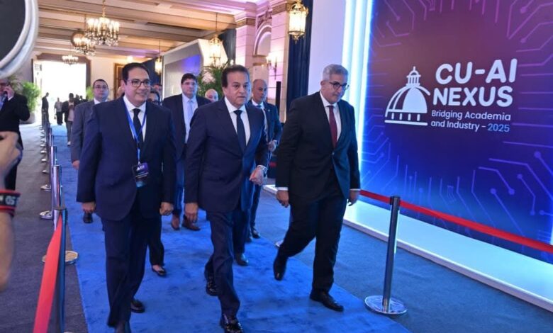 وزير الصحة والسكان بجلسة وزارية بعنوان «استشراف مستقبل الذكاء الاصطناعي في مصر» 1 وزير الصحة والسكان بجلسة وزارية بعنوان «استشراف مستقبل الذكاء الاصطناعي في مصر»