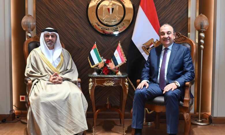 وزير قطاع الأعمال العام يستقبل سفير الإمارات الجديد بالقاهرة 1 وزير قطاع الأعمال العام يستقبل سفير الإمارات الجديد بالقاهرة