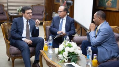 رئيس الوزراء يترأس اجتماع مجلس المحافظين 1 رئيس الوزراء يترأس اجتماع مجلس المحافظين