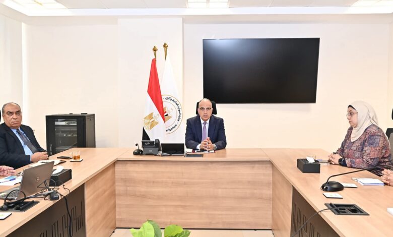 سويلم يتابع أعمال التحول الرقمي بالوزارة تحت مظلة الجيل الثاني لمنظومة الري 2.00