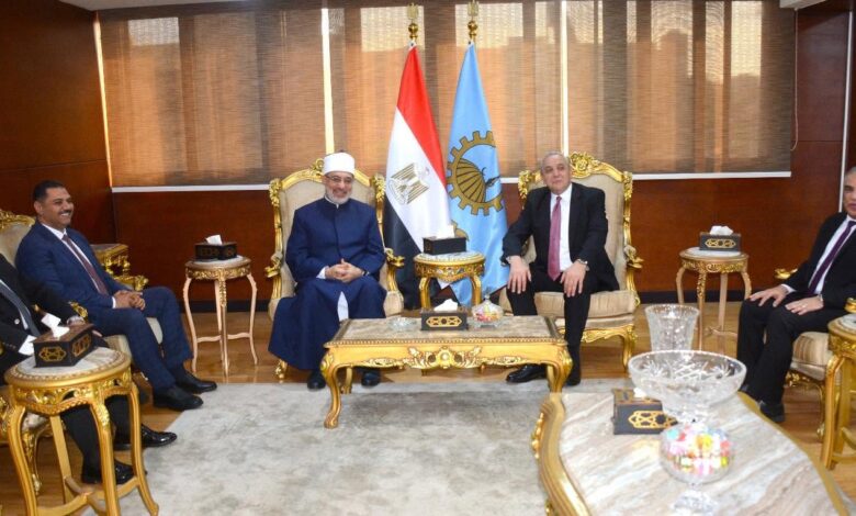 مفتي الجمهورية في زيارة لعروس الدلتاللمشاركة في ندوة “تجديد الخطاب الديني " 1 مفتي الجمهورية في زيارة لعروس الدلتاللمشاركة في ندوة “تجديد الخطاب الديني "