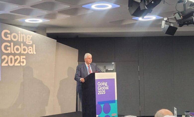 إطلاق تقرير استراتيجي حول توسيع نطاق التعليم العالي الرقمي في مصر