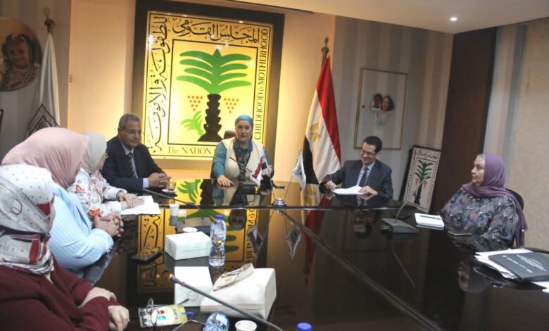 السنباطي: تعقد اجتماعا موسعًا مع مشرفي فروع المجلس في 10 محافظات 1 السنباطي: تعقد اجتماعا موسعًا مع مشرفي فروع المجلس في 10 محافظات