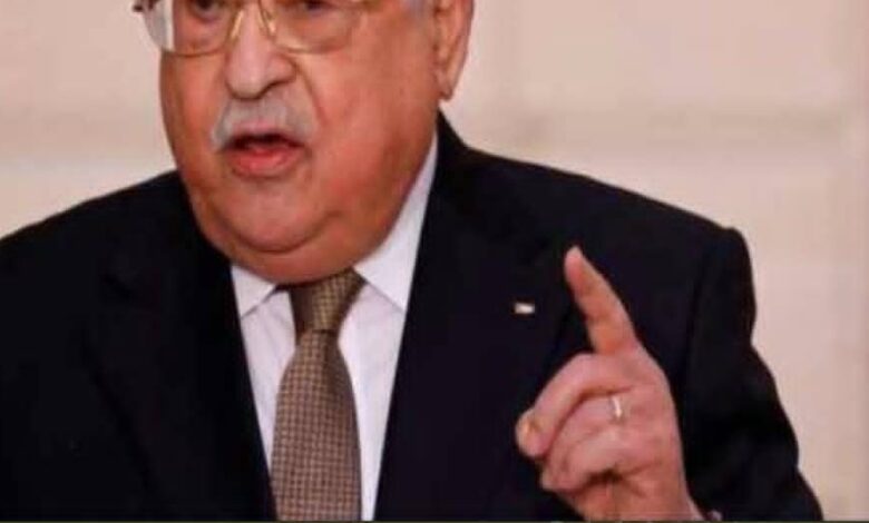 عباس يشيد بمواقف الرئيس السيسي الداعمة للشعب الفلسطيني وحقوقه العادلة