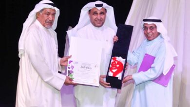  مسرحية "ماسح الأحذية" تتوَّج بجائزتين في مهرجان الكويت الدولي للمونودراما