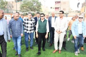 وزير الشباب والرياضة يتفقد مركز شباب الحبيل ويفتتح ملعب خماسي بالاقصر