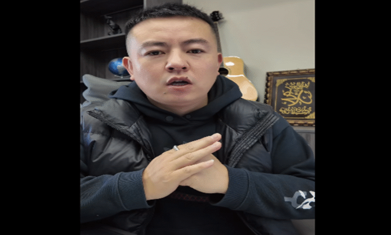 شاب صيني يشكر وزارة الداخلية بعد وقوعه ضحية لعملية نصب كبيرة