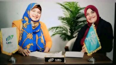 الكاتبة مريم المرشدي توقع عقد مجموعتها القصصية الأولى "وعدت من الموت" مع دار طفرة للنشر والتوزيع 2 الكاتبة مريم المرشدي توقع عقد مجموعتها القصصية الأولى "وعدت من الموت" مع دار طفرة للنشر والتوزيع