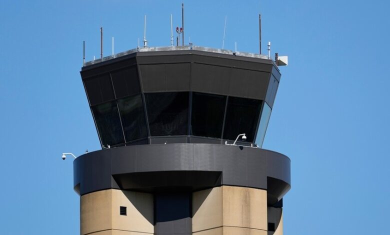 وزير النقل الأمريكي: سنغلق المجال الجوي إذا رأينا أن الإغلاق الحكومي سيجعل السفر محفوفا بالمخاطر