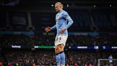 هلاند يواجه فريقه السابق نادي بوروسيا دورتموند.. التشكيلة والقنوات الناقلة