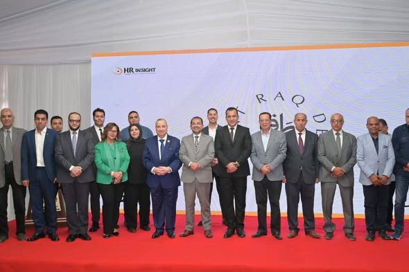 3500 فرصة عمل في ملتقى توظيف تاريخي بالعاشر.. الصناعة تمد يدها للمستقبل