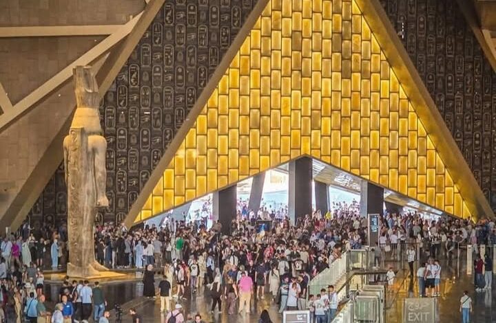 بعد الإقبال التاريخي.. المتحف المصري الكبير يتيح حجز تذاكر العطلات عبر الإنترنت فقط