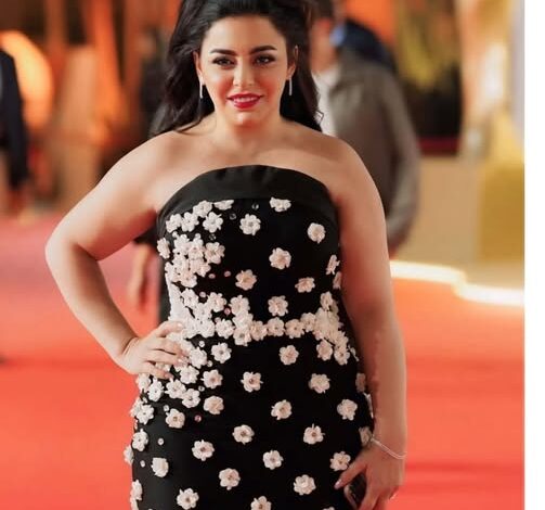 إلهام عبد البديع تتألق في القاهرة السينمائي وتصريحها يثير الجدل