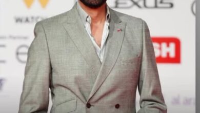 محمد كريم يسطع بإطلالة بسيطة في مهرجان القاهرة السينمائي الدولي