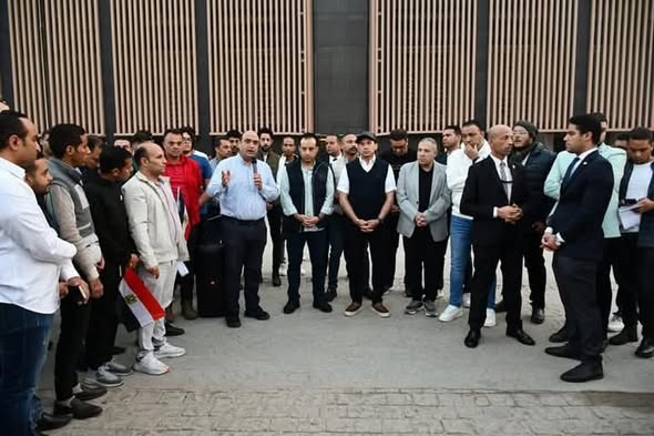 وزير الشباب والرياضة يودّع فوج رحلات شباب مصر إلى شمال سيناء لتعزيز الانتماء الوطنى