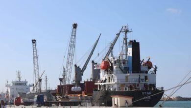 سفينة مساعدات تركية تصل ميناء العريش غدا لتوزيع الإمدادات الاغاثية ونقلها الي معبر رفح