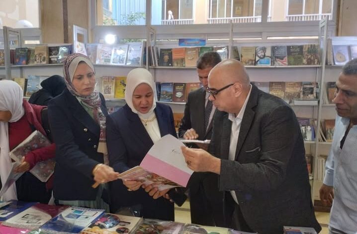 افتتاح معرض الكتاب بكلية الدراسات الإسلامية بنات بجامعة الأزهر بالإسكندرية