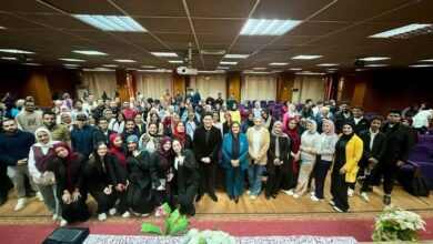 الفنان أحمد شاكر في ضيافة إعلام 6 أكتوبر : ندوة "دور الفن في بناء الوعي"