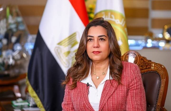 وزيرة التنمية المحلية تتلقى تقريراً حول جهود قطاع تقويم الأداء والمتابعة والتفتيش 1 وزيرة التنمية المحلية تتلقى تقريراً حول جهود قطاع تقويم الأداء والمتابعة والتفتيش