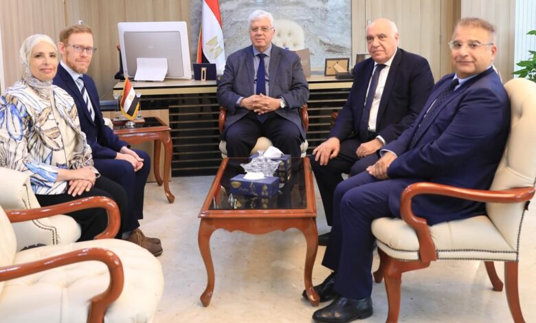 وزير التعليم العالي يبحث سبل التعاون مع جامعة كينجز كوليدج لندن 1 وزير التعليم العالي يبحث سبل التعاون مع جامعة كينجز كوليدج لندن