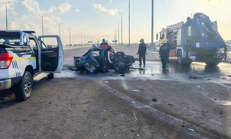 محافظ الإسكندرية يتفقد موقع حادث اشتعال سيارة بالطريق الدولي الساحلي 1 محافظ الإسكندرية يتفقد موقع حادث اشتعال سيارة بالطريق الدولي الساحلي