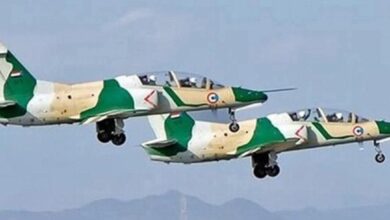 طيران الجيش السودانى يواصل عملياته فى دارفور وسط دعوات لحظر جوى