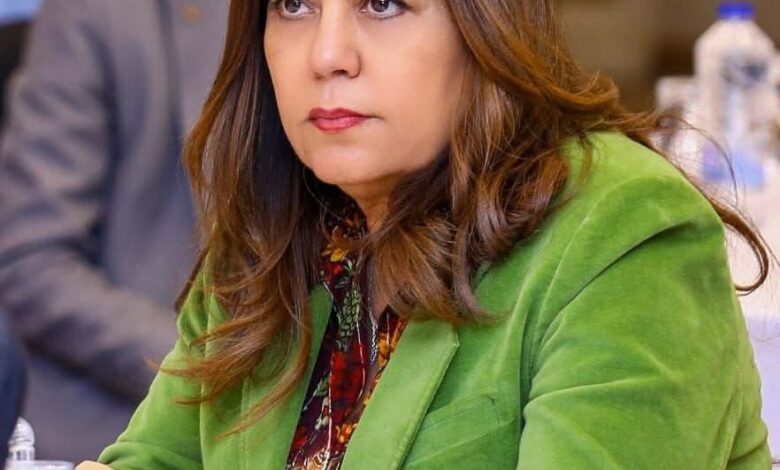 وزيرة التنمية المحلية تعلن انطلاق المرحلة الرابعة من المبادرة الرئاسية "100 مليون شجرة" بالشرقية 1 وزيرة التنمية المحلية تعلن انطلاق المرحلة الرابعة من المبادرة الرئاسية "100 مليون شجرة" بالشرقية