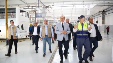 وزير قطاع الأعمال العام يتفقد مصانع شركة النصر للسيارات