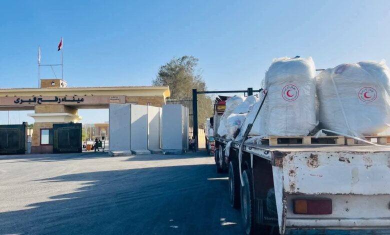 الهلال الأحمر: قافلة "زاد العزة" الـ74 تحمل نحو 9200 طن مساعدات للفلسطينيين 1 الهلال الأحمر: قافلة "زاد العزة" الـ74 تحمل نحو 9200 طن مساعدات للفلسطينيين