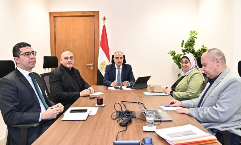 سويلم يتابع إجراءات تعزيز مبادئ الحوكمة والشفافية بالوزارة ومحاربة الفساد 1 سويلم يتابع إجراءات تعزيز مبادئ الحوكمة والشفافية بالوزارة ومحاربة الفساد