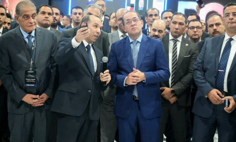 وزير المالية.. فى حوار مفتوح مع ممثلي شركات التكنولوجيا بمؤتمر «Cairo ICT» 1 وزير المالية.. فى حوار مفتوح مع ممثلي شركات التكنولوجيا بمؤتمر «Cairo ICT»