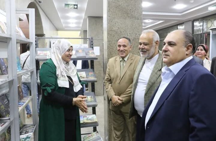 افتتاح منفذ بيع جديد لهيئة الكتاب بالعريش لتعزيز الحراك الثقافي في شمال سيناء 1 افتتاح منفذ بيع جديد لهيئة الكتاب بالعريش لتعزيز الحراك الثقافي في شمال سيناء