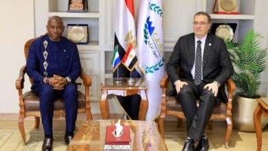 رئيس التنظيم والإدارة يستقبل وزير الإدارة العامة السيراليوني